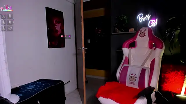 Emilyjhonson 01 online show from 2, 10, 2025