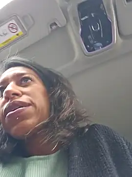 Goldenlace online show from 5, 11, 2025