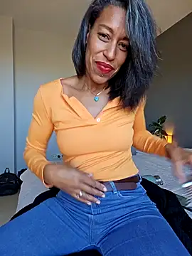 Goldenlace online show from 3, 11, 2025