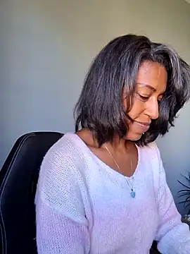 Goldenlace online show from 13, 1, 2025