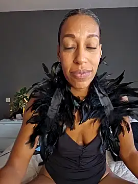 Goldenlace online show from 30, 10, 2025