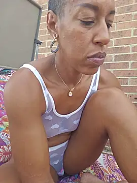 Goldenlace online show from 28, 7, 2026