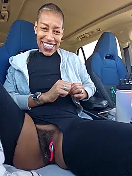 Goldenlace online show from 16, 3, 2026