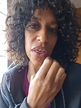 Goldenlace online show from 28, 11, 2025