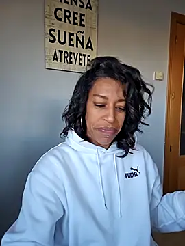 Goldenlace online show from 26, 11, 2025