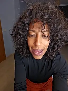 Goldenlace online show from 27, 10, 2025