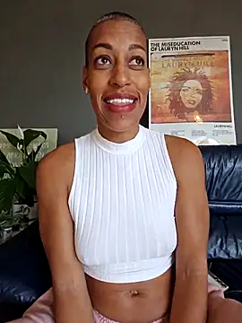 Goldenlace online show from 7, 4, 2026