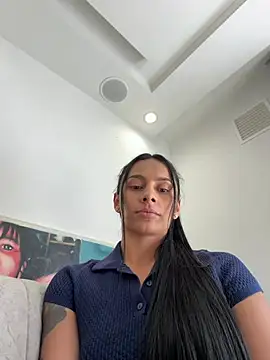 Snapshot of karlyn_angels chatting on 19, 6, 2026 karlyn angels online show from 19, 6, 2026