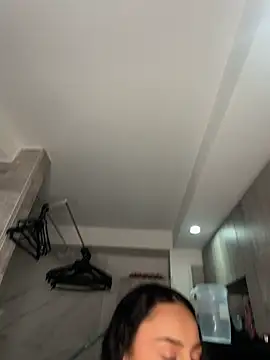 karlyn angels online show from 28, 5, 2026