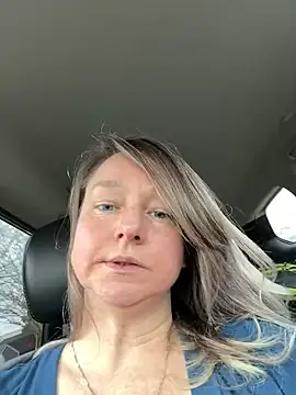 Vivian MayXxX online show from 15, 2, 2025