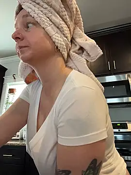 Vivian MayXxX online show from 10, 2, 2026