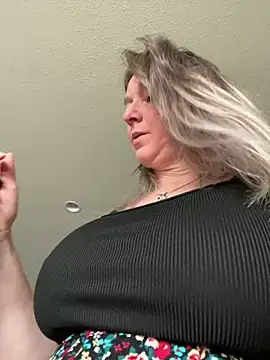 Vivian MayXxX online show from 12, 2, 2025