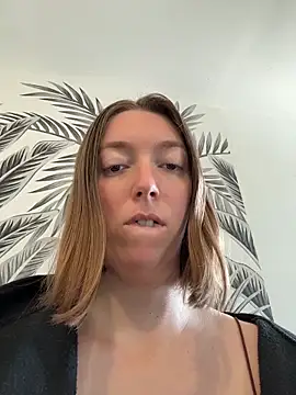 Daisy Michto Officiel online show from 9, 6, 2026
