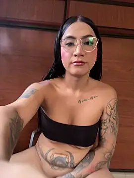 Snapshot of prety_sharick chatting on 4, 2, 2026 prety sharick online show from 4, 2, 2026