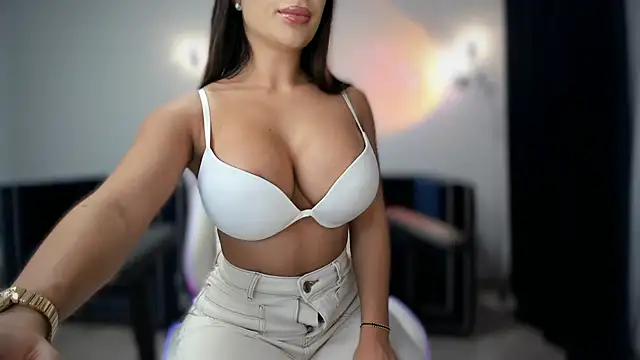  missperfection  online show from 10, 1, 2026