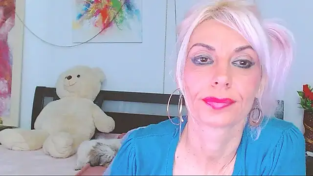 HoneyLara online show from 21, 11, 2025