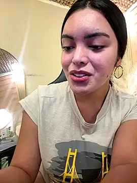 HotstuffCherrySummer online show from 21, 11, 2025