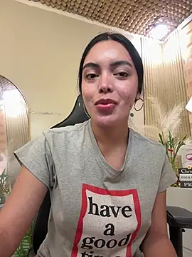 HotstuffCherrySummer online show from 19, 4, 2026