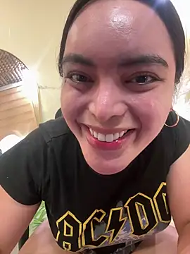 HotstuffCherrySummer online show from 15, 9, 2025