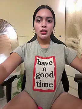 HotstuffCherrySummer online show from 21, 12, 2025