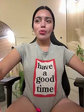 HotstuffCherrySummer online show from 8, 2, 2026