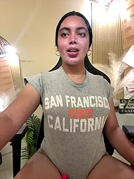 HotstuffCherrySummer online show from 2, 10, 2025