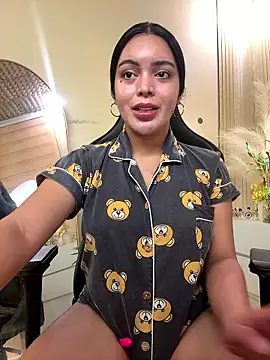 HotstuffCherrySummer online show from 13, 1, 2026