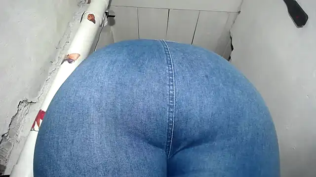 nattashafoxx online show from 6, 3, 2026