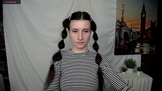 Snapshot of MaryEm976 chatting on 16, 3, 2025 MaryEm976 online show from 16, 3, 2025