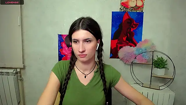 Snapshot of MaryEm976 chatting on 30, 11, 2025 MaryEm976 online show from 30, 11, 2025