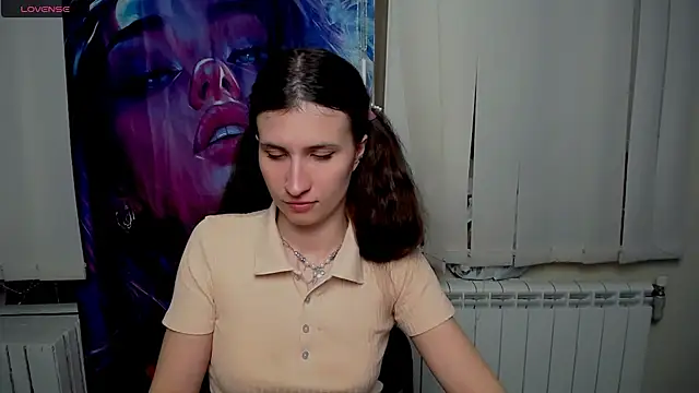 Snapshot of MaryEm976 chatting on 7, 3, 2026 MaryEm976 online show from 7, 3, 2026