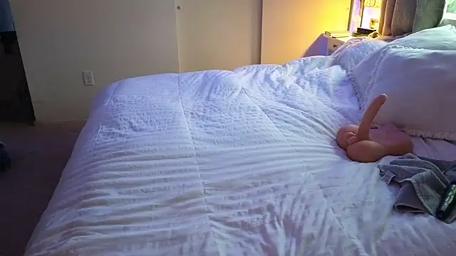 JESS LOVES online show from 22, 2, 2026