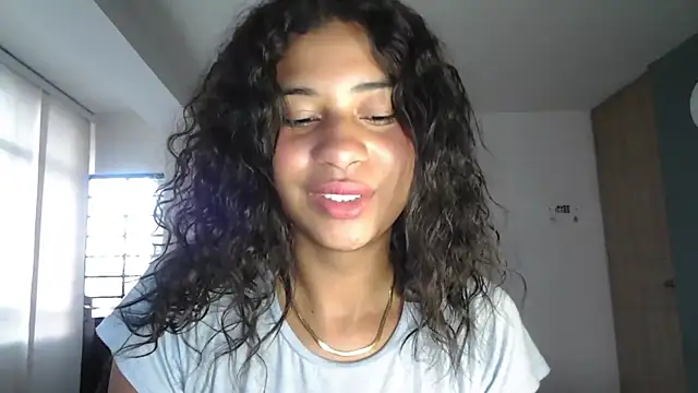 dark enchantress  online show from 22, 10, 2025