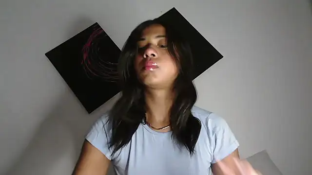 dark enchantress  online show from 7, 11, 2025