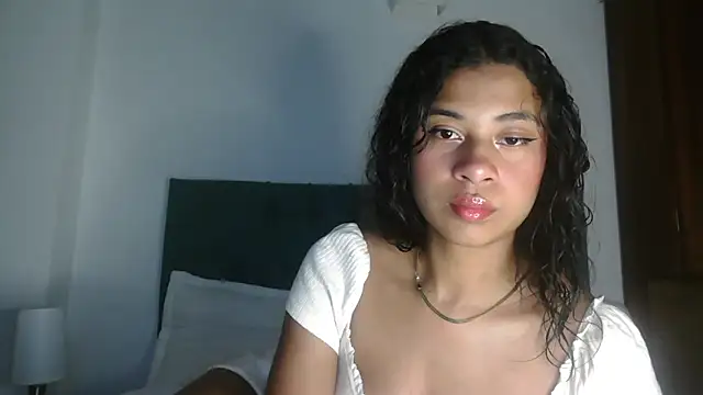 dark enchantress  online show from 18, 9, 2025