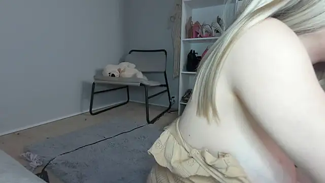 BelieveinEmliy online show from 9, 9, 2025