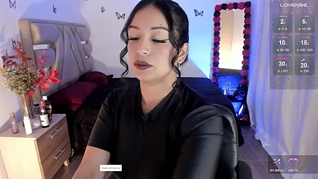 Snapshot of cristie_ortiz chatting on 10, 2, 2026 cristie ortiz online show from 10, 2, 2026