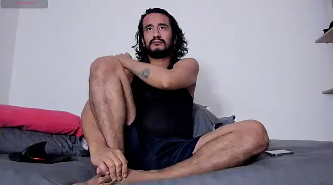 Cloudy pigDude online show from 11, 3, 2025