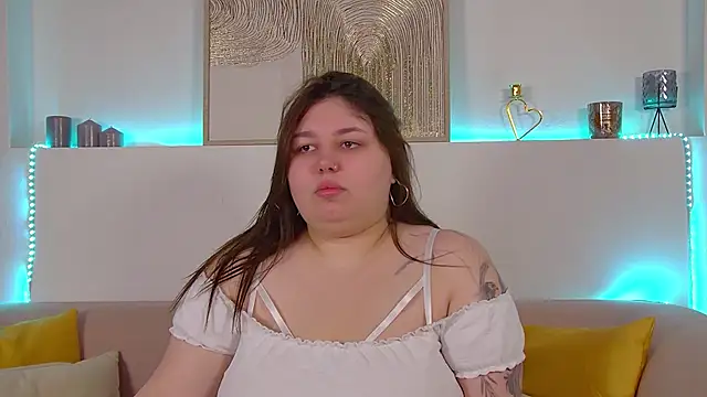 LillianKim online show from 10, 3, 2025