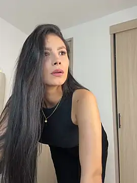 Lauraxx69 online show from 16, 7, 2026