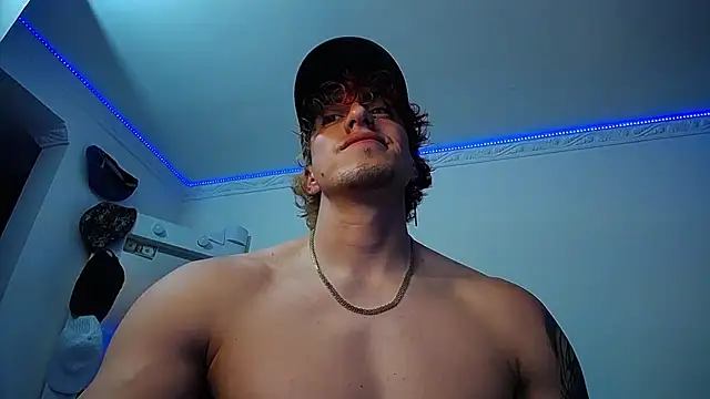 strongboy  online show from 14, 3, 2025