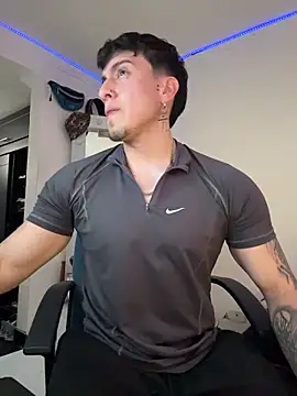 strongboy  online show from 15, 5, 2026