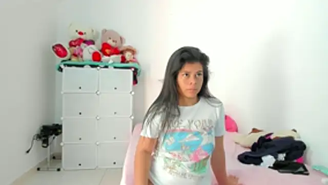 sweetnia online show from 2, 4, 2026