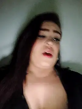 eimmy dollx online show from 11, 1, 2025