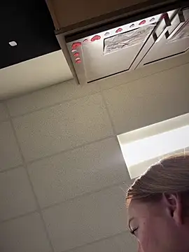 cinnatitties online show from 23, 9, 2025