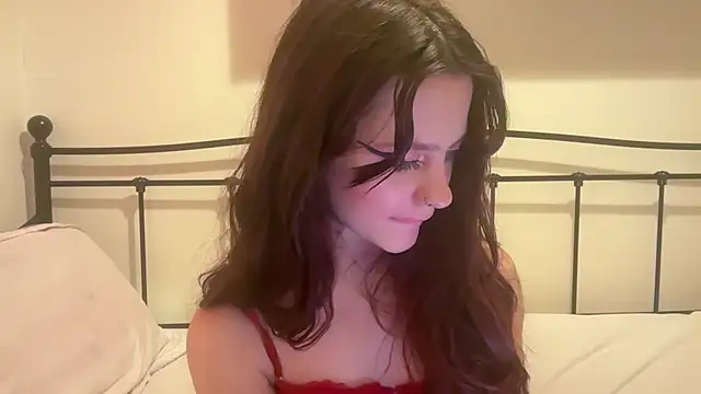 crystalsbaby online show from 3, 3, 2025