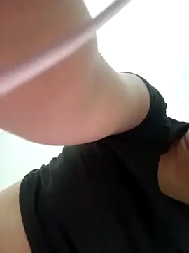 Hotbaby 1523 online show from 6, 11, 2025