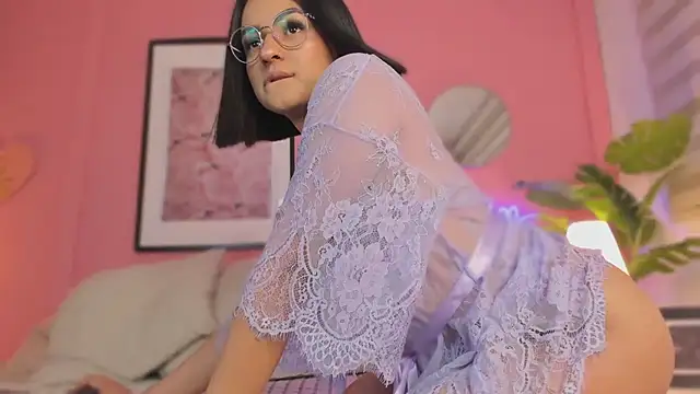 SoySaraa online show from 22, 3, 2025