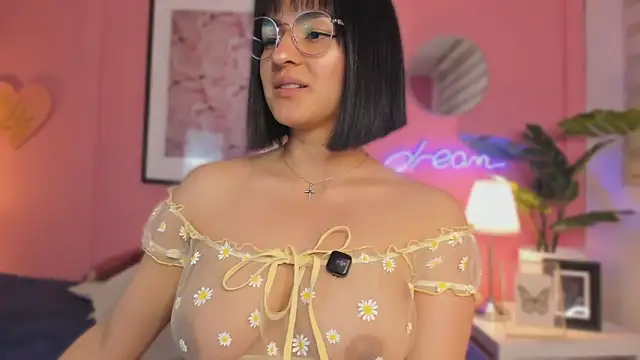 SoySaraa online show from 16, 9, 2025