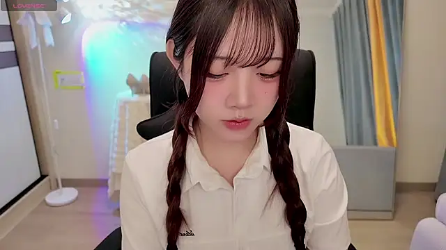 Sakura Anne online show from 9, 4, 2026